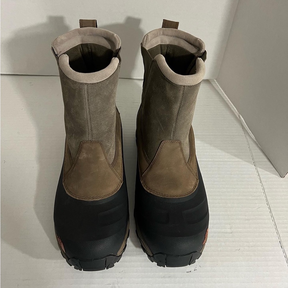 The North Face Mens Chilkat Snow Boots Size 12.5